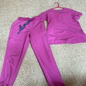 XS BRIGHT FUSHIA FIGS SET